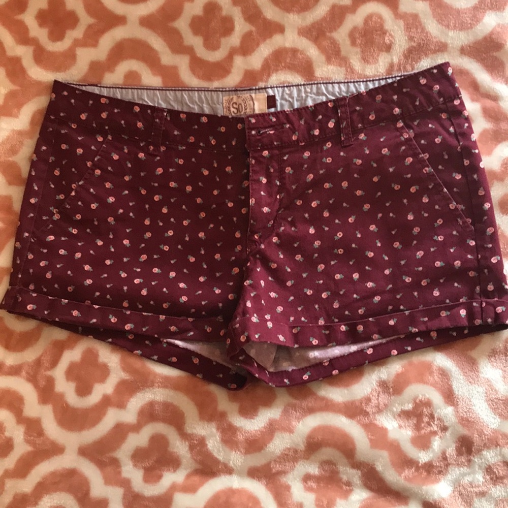 Floral maroon shorts
